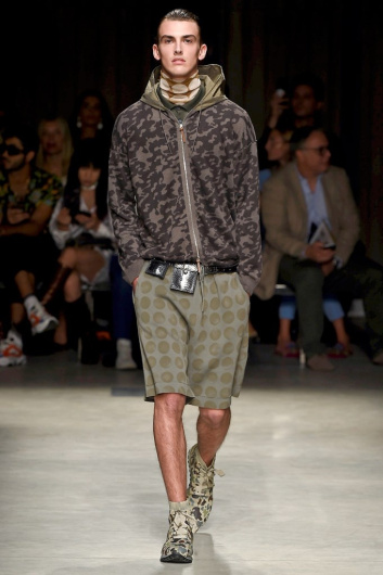 Fotoservizio/SS 2019/WOMEN/SFILATA/CIVIDINI/DP2/1