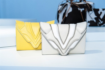 Fotoservizio/SS 2016/WOMEN/ELENA GHISELLINI/DP2/9