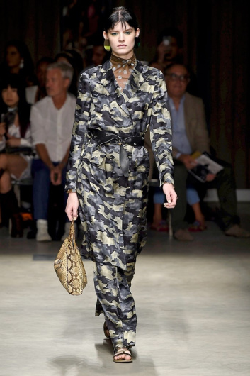 Fotoservizio/SS 2019/WOMEN/SFILATA/CIVIDINI/DP2/3