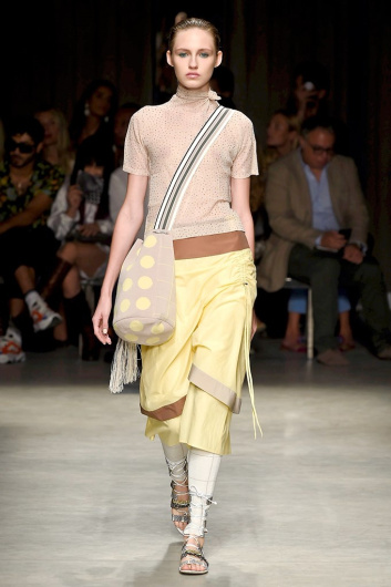 Fotoservizio/SS 2019/WOMEN/SFILATA/CIVIDINI/DP2/10
