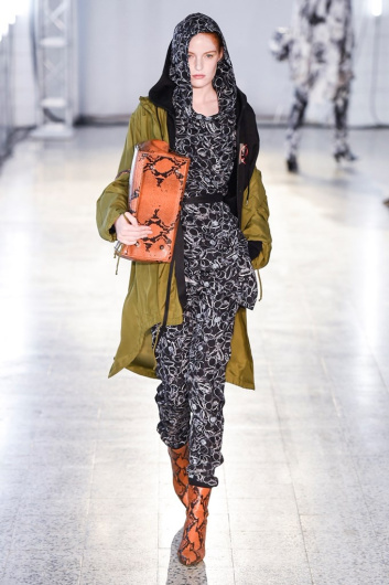 Fotoservizio/SS 2019/WOMEN/SFILATA/A.F.VANDEVORST/DP2/6