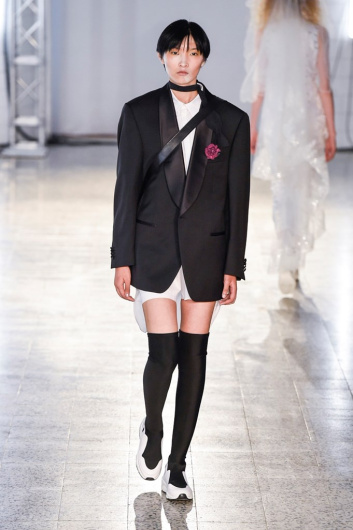 Fotoservizio/SS 2019/WOMEN/SFILATA/A.F.VANDEVORST/DP2/10