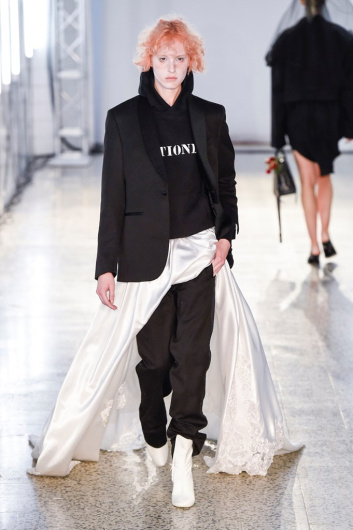 Fotoservizio/SS 2019/WOMEN/SFILATA/A.F.VANDEVORST/DP2/1