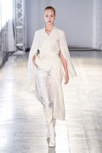 Fotoservizio/SS 2019/WOMEN/SFILATA/A.F.VANDEVORST/DP2/16
