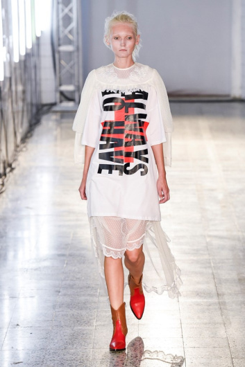 Fotoservizio/SS 2019/WOMEN/SFILATA/A.F.VANDEVORST/DP2/22