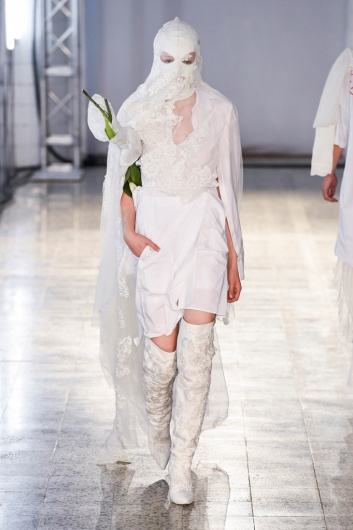 Fotoservizio/SS 2019/WOMEN/SFILATA/A.F.VANDEVORST/DP2/23