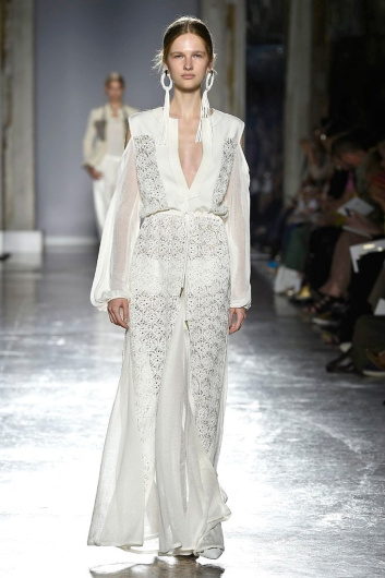 Fotoservizio/SS 2019/WOMEN/SFILATA/LES COPAINS/DP2/3