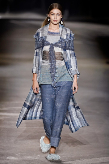 Fotoservizio/SS 2019/WOMEN/SFILATA/MISSONI/DP2/1