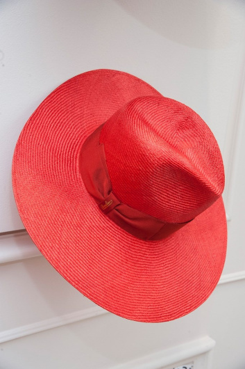 Fotoservizio/SS 2019/WOMEN/PRESENTAZIONE/BORSALINO/DP2/21