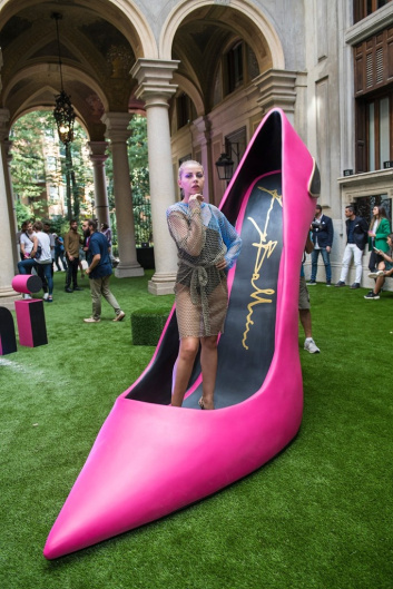 Fotoservizio/SS 2019/WOMEN/PRESENTAZIONE/BALDININI/DP2/0