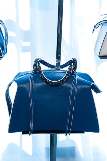 Fotoservizio/SS 2016/WOMEN/ELENA GHISELLINI/DP2/56