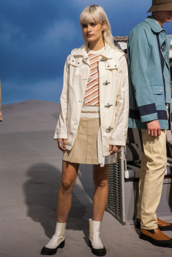 Fotoservizio/SS 2019/WOMEN/PRESENTAZIONE/FAY/DP2/2