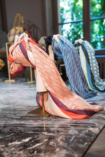 Fotoservizio/SS 2019/WOMEN/PRESENTAZIONE/JIMMY CHOO/DP2/18