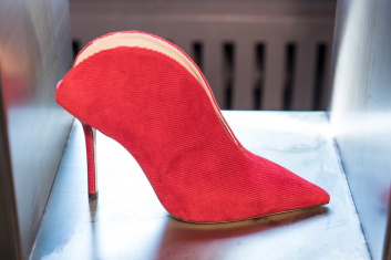 Fotoservizio/SS 2019/WOMEN/PRESENTAZIONE/JIMMY CHOO/DP2/19