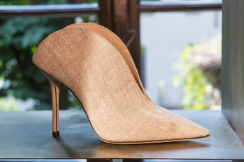 Fotoservizio/SS 2019/WOMEN/PRESENTAZIONE/JIMMY CHOO/DP2/33
