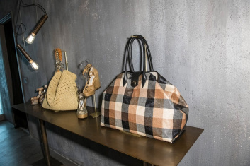 Fotoservizio/SS 2019/WOMEN/PRESENTAZIONE/JIMMY CHOO/DP2/78