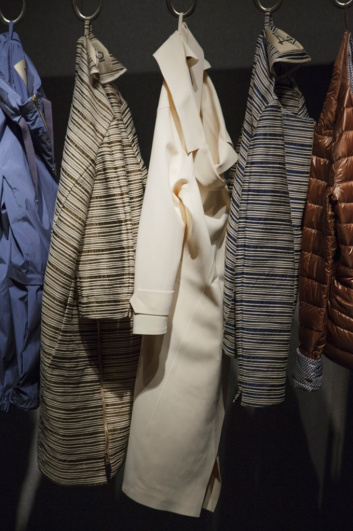 Fotoservizio/SS 2016/WOMEN/HERNO/DP2/12
