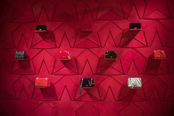 Fotoservizio/SS 2019/WOMEN/PRESENTAZIONE/JIMMY CHOO/DP2/87