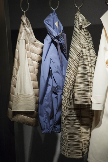 Fotoservizio/SS 2016/WOMEN/HERNO/DP2/13