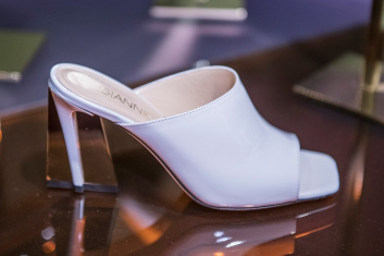 Fotoservizio/SS 2019/WOMEN/PRESENTAZIONE/GIANNICO/DP2/56