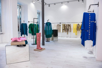 Fotoservizio/SS 2019/WOMEN/PRESENTAZIONE/GIANLUCA CAPANNOLO/DP2/50