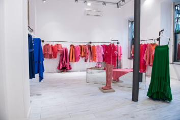Fotoservizio/SS 2019/WOMEN/PRESENTAZIONE/GIANLUCA CAPANNOLO/DP2/51