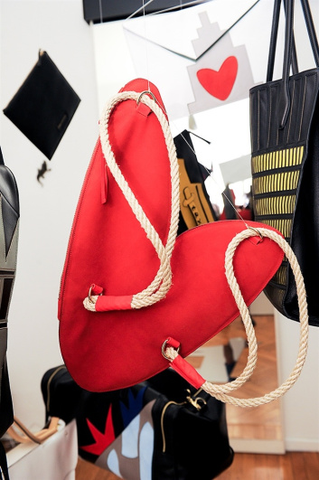 Fotoservizio/SS 2016/WOMEN/MICHELE CHIOCCIOLINI/DP2/15