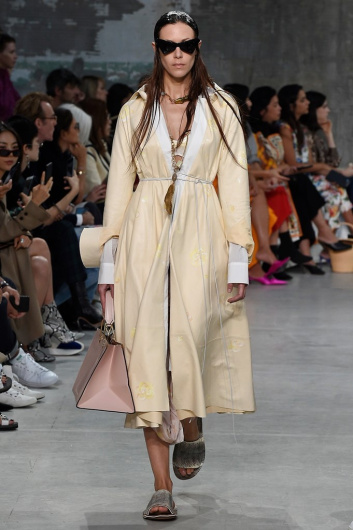 Fotoservizio/SS 2019/WOMEN/SFILATA/MARNI/DP2/10