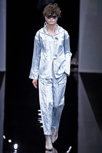 Fotoservizio/SS 2019/WOMEN/SFILATA/GIORGIO ARMANI/DP2/3
