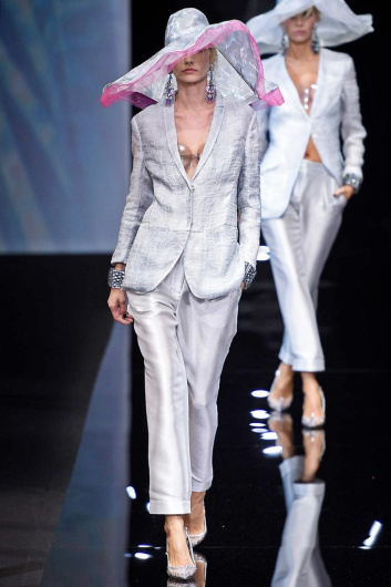Fotoservizio/SS 2019/WOMEN/SFILATA/GIORGIO ARMANI/DP2/0