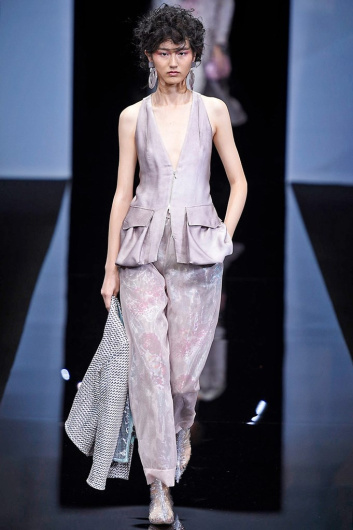 Fotoservizio/SS 2019/WOMEN/SFILATA/GIORGIO ARMANI/DP2/1