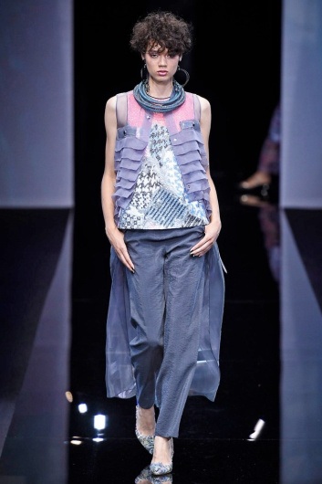 Fotoservizio/SS 2019/WOMEN/SFILATA/GIORGIO ARMANI/DP2/0