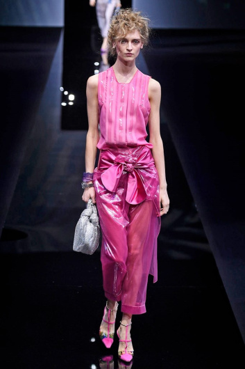 Fotoservizio/SS 2019/WOMEN/SFILATA/GIORGIO ARMANI/DP2/12