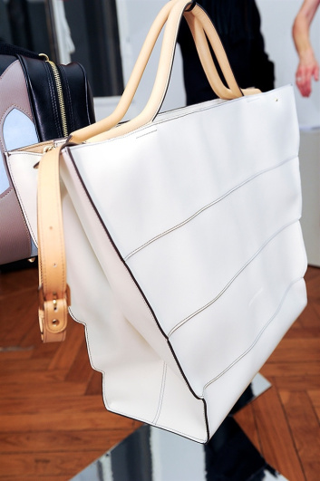 Fotoservizio/SS 2016/WOMEN/MICHELE CHIOCCIOLINI/DP2/29