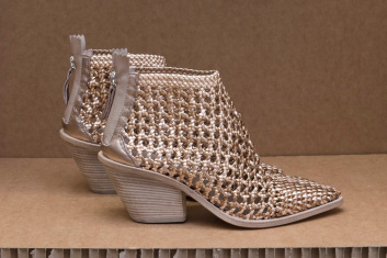 Fotoservizio/SS 2019/WOMEN/PRESENTAZIONE/AGL ATTILIO GIUSTI LEOMBRUNI/DP2/60
