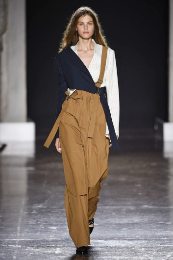 Fotoservizio/SS 2019/WOMEN/SFILATA/UJOH/DP2/3