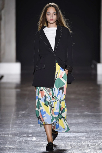 Fotoservizio/SS 2019/WOMEN/SFILATA/UJOH/DP2/16