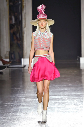Fotoservizio/SS 2019/WOMEN/SFILATA/ULTRÀCHIC/DP2/7
