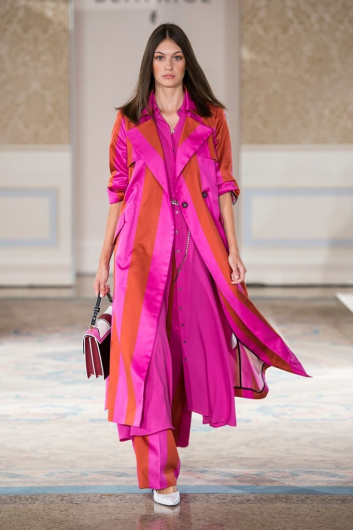 Fotoservizio/SS 2019/WOMEN/PRESENTAZIONE/BEATRICE B/DP2/15
