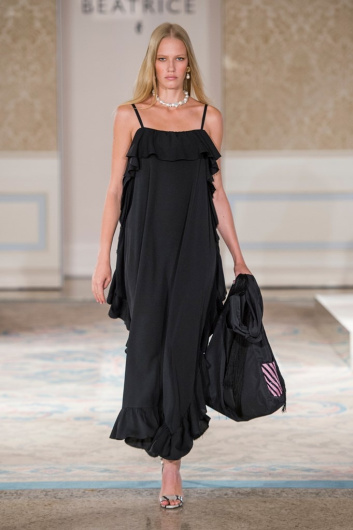 Fotoservizio/SS 2019/WOMEN/PRESENTAZIONE/BEATRICE B/DP2/16