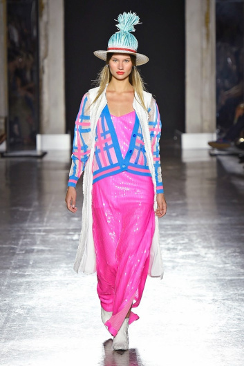 Fotoservizio/SS 2019/WOMEN/SFILATA/ULTRÀCHIC/DP2/4