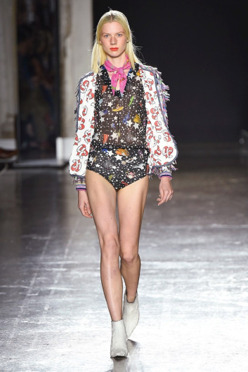Fotoservizio/SS 2019/WOMEN/SFILATA/ULTRÀCHIC/DP2/6