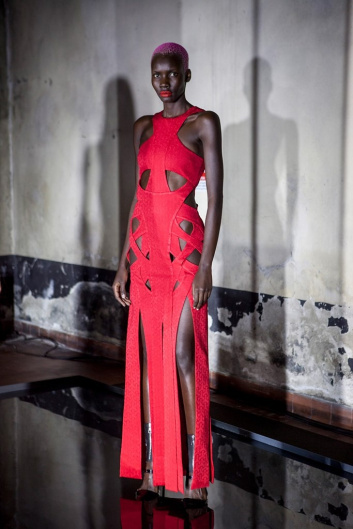 Fotoservizio/SS 2019/WOMEN/PRESENTAZIONE/MANUEL FACCHINI/DP2/4