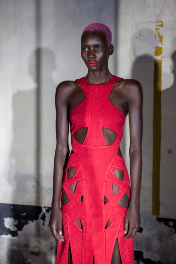 Fotoservizio/SS 2019/WOMEN/PRESENTAZIONE/MANUEL FACCHINI/DP2/5