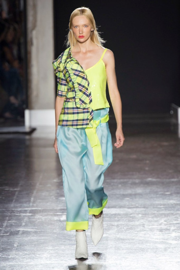 Fotoservizio/SS 2019/WOMEN/SFILATA/ULTRÀCHIC/DP2/6