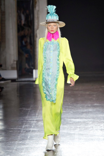 Fotoservizio/SS 2019/WOMEN/SFILATA/ULTRÀCHIC/DP2/9