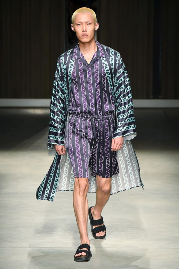 Fotoservizio/SS 2019/WOMEN/SFILATA/ATSUSHI NAKASHIMA/DP2/3