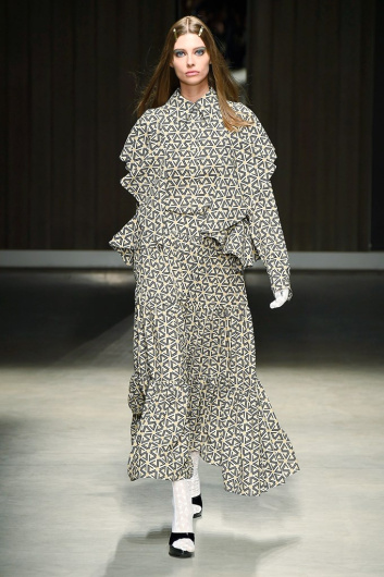 Fotoservizio/SS 2019/WOMEN/SFILATA/ATSUSHI NAKASHIMA/DP2/7