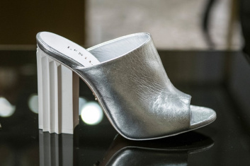 Fotoservizio/SS 2019/WOMEN/PRESENTAZIONE/LE SILLA/DP2/25
