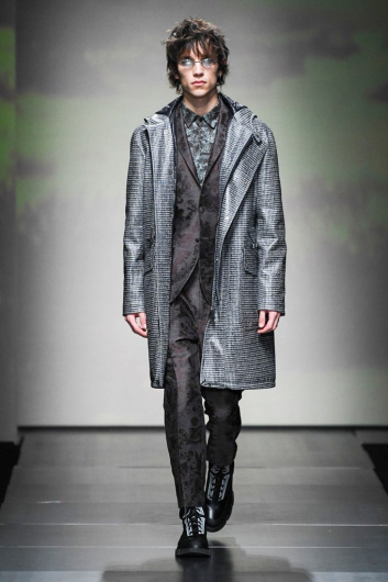 Fotoservizio/FW 19-20/MEN/SFILATA/FRANKIE MORELLO/DP2/4